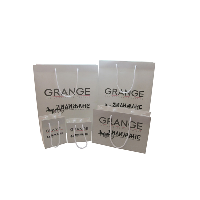 Customizable Wholesale Different Size Paper Bags with Handles